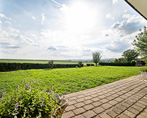 Fotostudio mit Blick auf das Maifeld - Hier entstehen lebendige Portraits