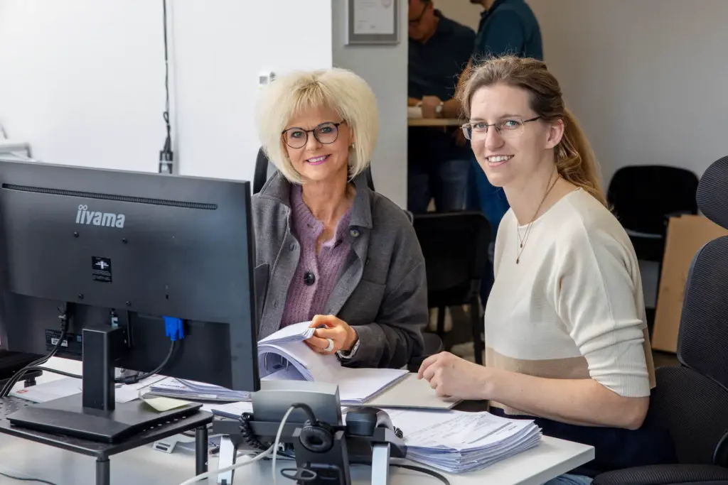 Mitarbeiterfotos im Unternehmen für die Karriereseite - Employerbranding bei Schuth Heizung und Solar