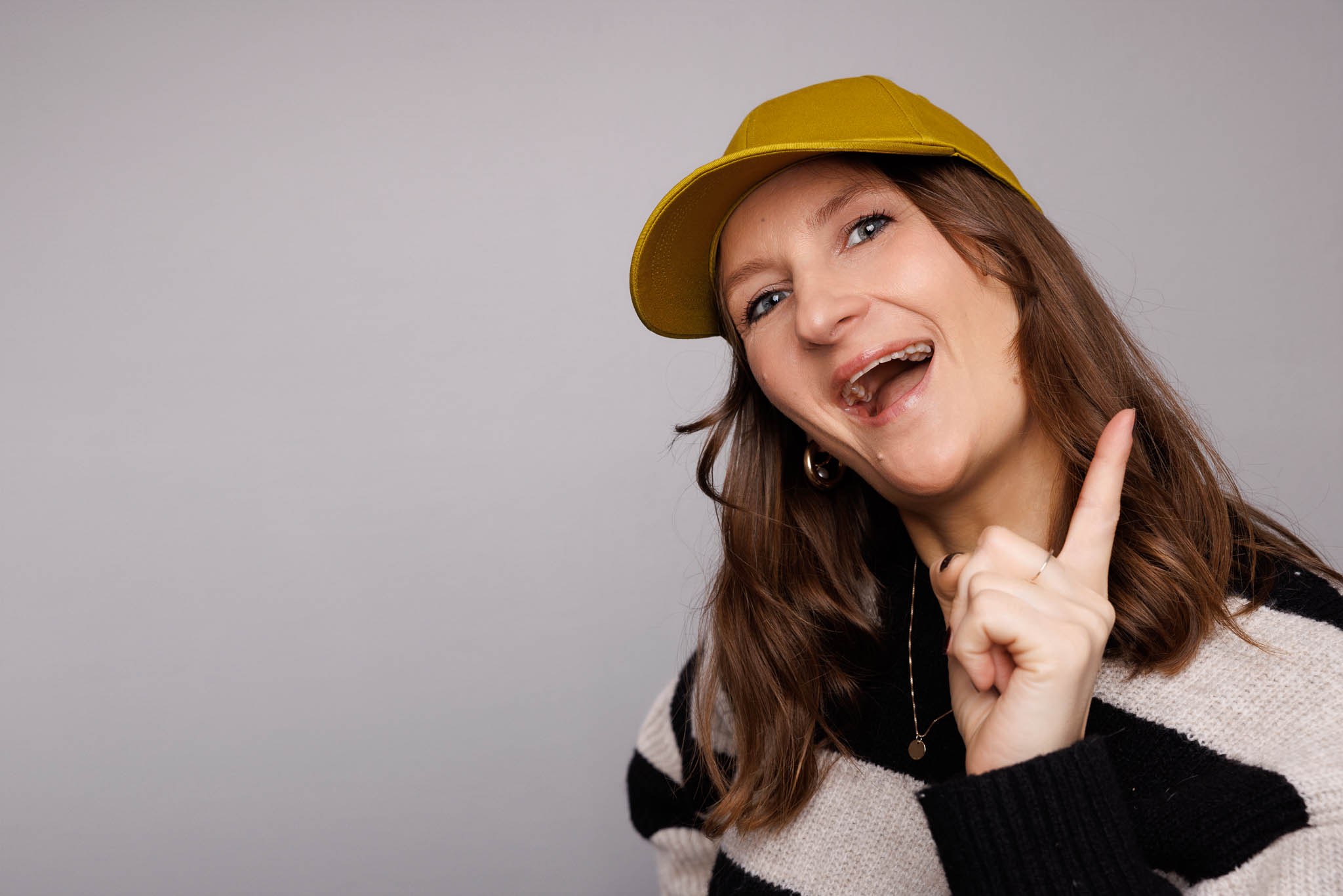 Kreative Branding-Strategien: Farbe und Licht in der Portrait Fotografie